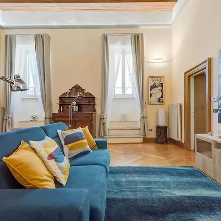 Casa de Férias In A 1400s Building In Via Dei Coronari Piazza Navona *