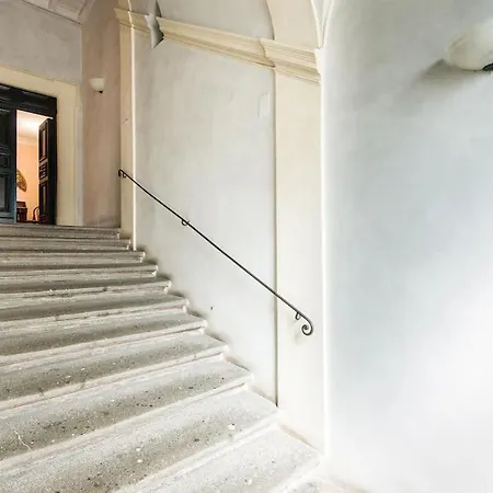 In A 1400s Building In Via Dei Coronari Piazza Navona * ローマ